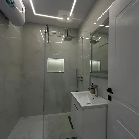 Gimi 4 *